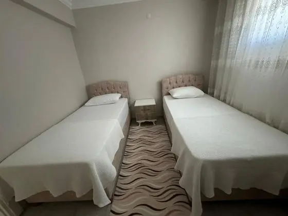 2+1 Apart Daire, Bahçe Manzaralı, Bahçe Katı