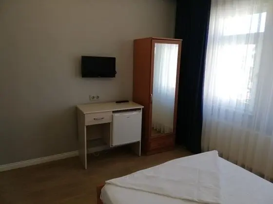 Standart Oda, Şehir Manzaralı