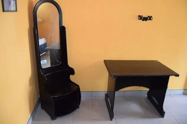 Economy Tek Büyük Yataklı Oda