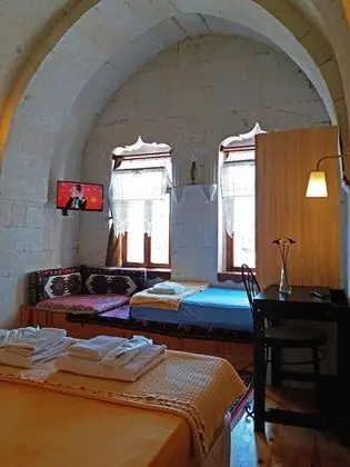 Standard Üç Kişilik Oda