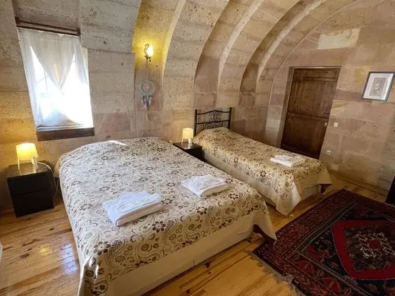 Standard Üç Kişilik Oda