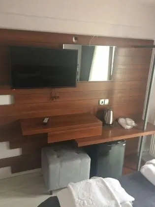 Classic Tek Büyük Yataklı Oda