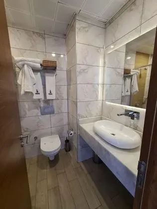 Deluxe Tek Büyük Yataklı Oda, Sigara İçilebilir, Deniz Manzaralı