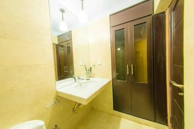 Standard Tek Büyük veya İki Ayrı Yataklı Oda