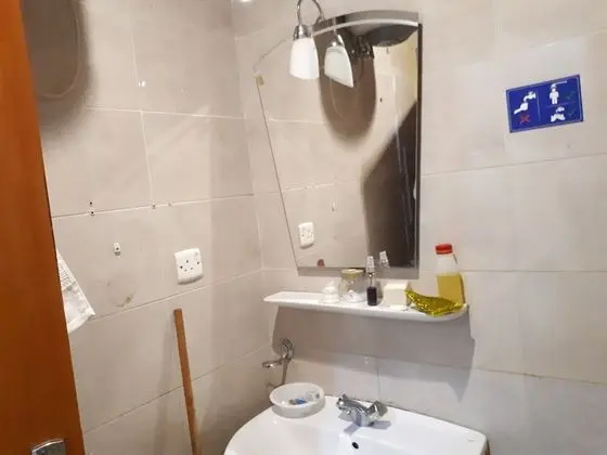 Basic Tek Büyük veya İki Ayrı Yataklı Oda