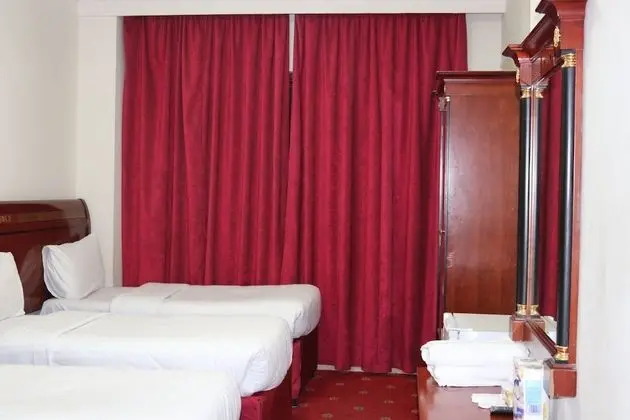 Standard Üç Kişilik Oda (Haram View)