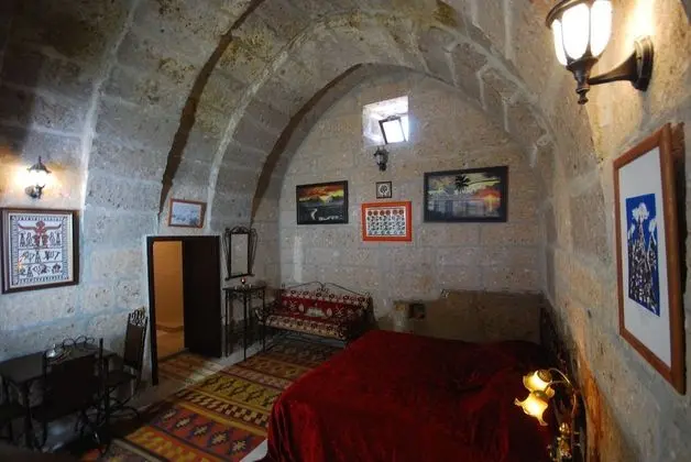 Double or Twin Cave Room