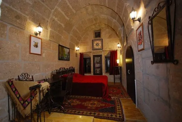 Double or Twin Cave Room