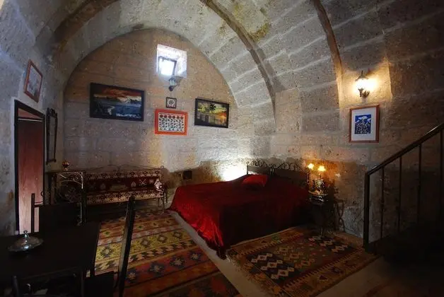 Double or Twin Cave Room