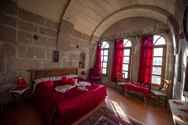 Double or Twin Cave Room