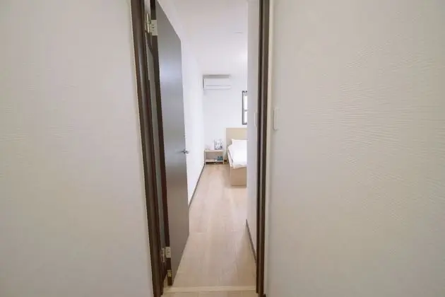 Ev (Private Vacation)
