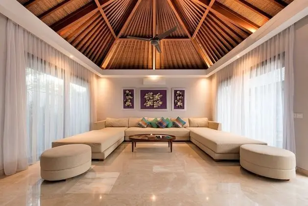 Villa Bale Agung