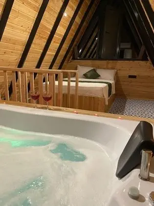 Deluxe Bungalov