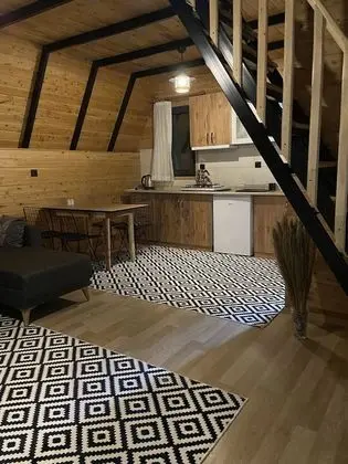 Deluxe Bungalov