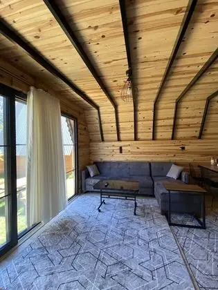 Deluxe Bungalov