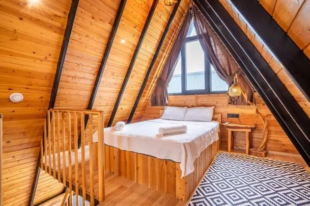 Deluxe Oda, Dağ Manzaralı, Jakuzili
