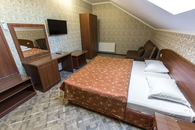 Standard Üç Kişilik Oda (Attic)