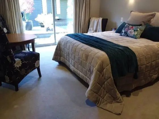 Premium Tek Büyük Yataklı Oda, 1 Büyük (Queen) Boy Yatak (Emerald Queen Bedroom)
