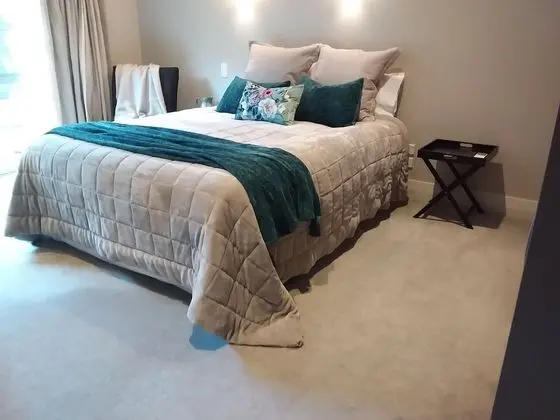 Premium Tek Büyük Yataklı Oda, 1 Büyük (Queen) Boy Yatak (Emerald Queen Bedroom)
