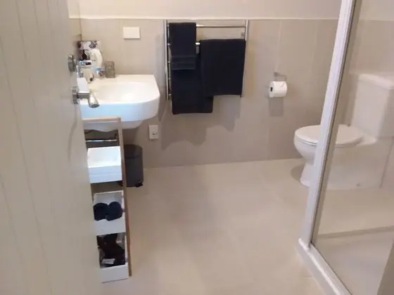 Premium Tek Büyük Yataklı Oda