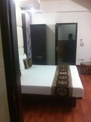Deluxe Tek Büyük Yataklı Oda, 1 En Büyük (King) Boy Yatak, Sigara İçilebilir, Şehir Manzaralı