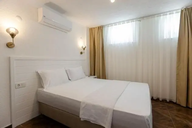 Ekonomik Oda, Manzarasız, Yarı Bodrum Kat