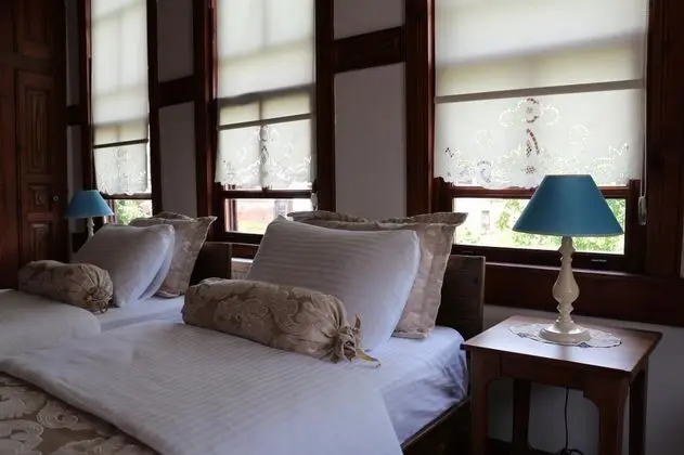 Comfort Suite, Bahçe Manzaralı, Balkonsuz