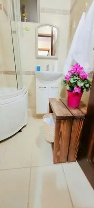 Comfort Tek Büyük veya İki Ayrı Yataklı Oda
