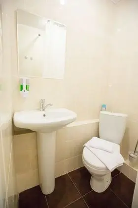 Comfort Tek Büyük veya İki Ayrı Yataklı Oda