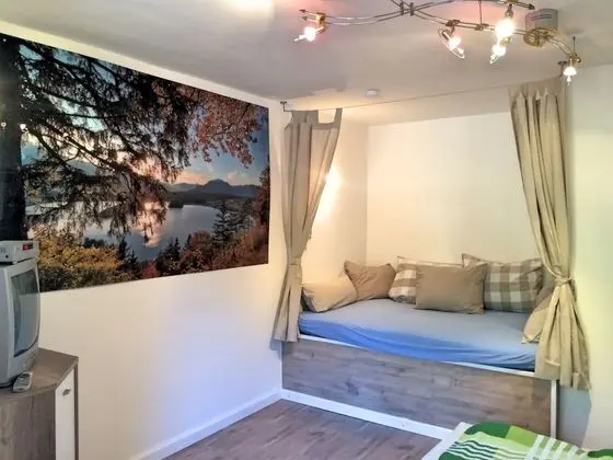 Tek Büyük Yataklı Oda