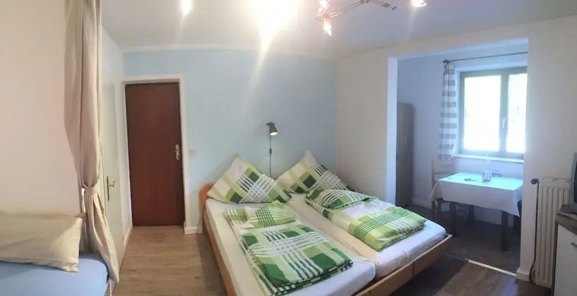 Tek Büyük Yataklı Oda