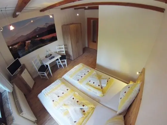 Tek Büyük Yataklı Oda