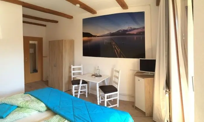 Tek Büyük Yataklı Oda