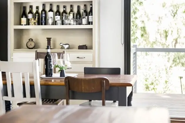 Luxury Kır Evi, 1 Yatak Odası, Teras, Üzüm Asması Manzaralı (Ponder Cottage)
