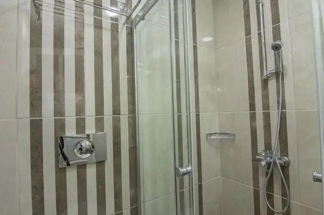 Superior Tek Büyük veya İki Ayrı Yataklı Oda, 1 Çift Kişilik veya 2 Tek Kişilik Yatak