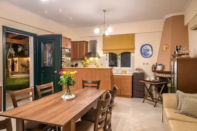 Villa, 3 Yatak Odası, Sigara İçilmez