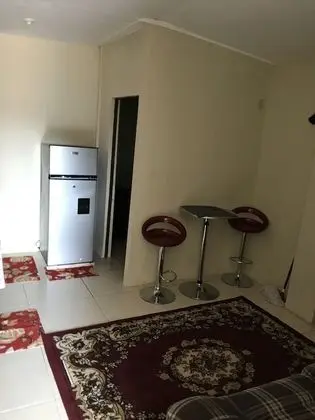 Signature Apart Daire, 2 Yatak Odası, Mutfak, Kısmi Göl Manzaralı