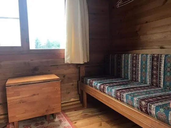 Dağ Evi, Bahçe Manzaralı