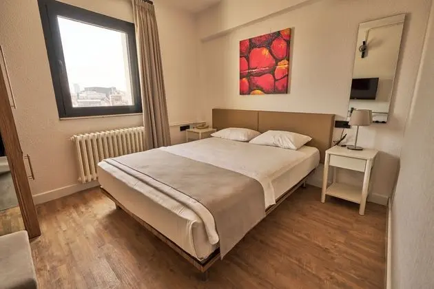 Standard Tek Büyük veya İki Ayrı Yataklı Oda