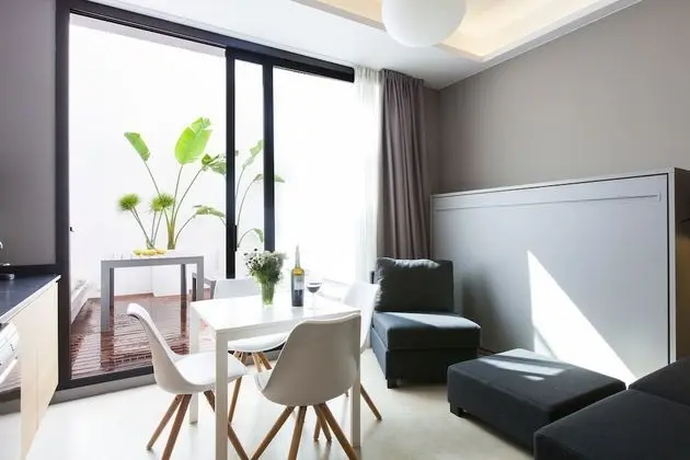 Çatı Katı (Loft), Teras