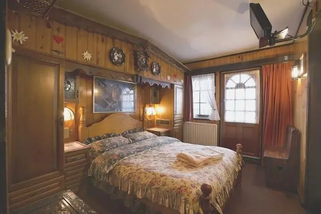 Honeymoon Oda (Alpine )