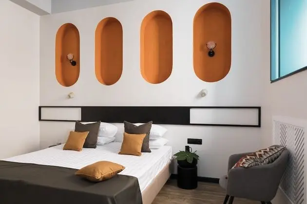 Tek Büyük veya İki Ayrı Yataklı Oda