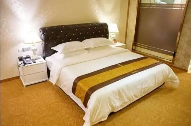 Deluxe Tek Büyük Yataklı Oda, 1 Büyük (Queen) Boy Yatak, Sigara İçilmez
