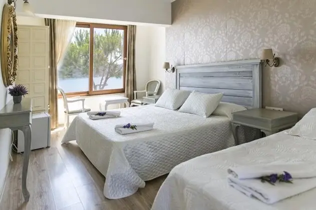 Standart Oda, Deniz ve Bahçe Manzaralı