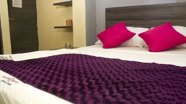 Basic Büyük Yataklı Tek Kişilik Oda, 1 Çift Kişilik Yatak