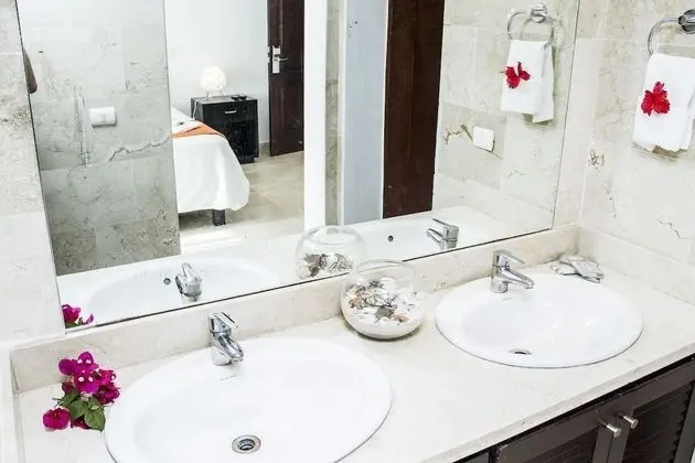 Comfort Tek Büyük veya İki Ayrı Yataklı Oda