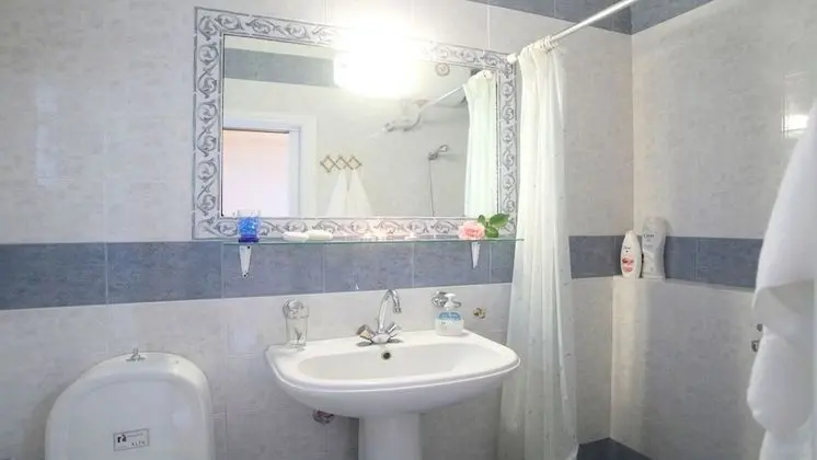 Classic Tek Büyük Yataklı Oda