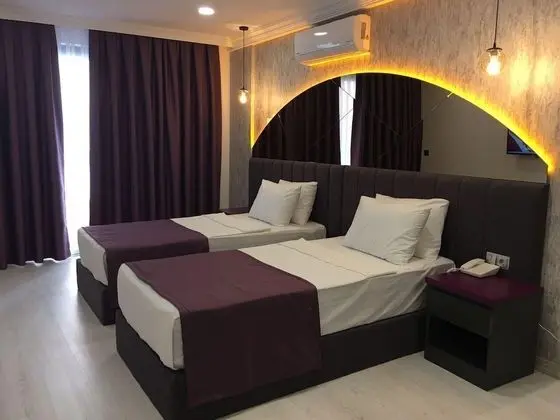 Economy Tek Büyük veya İki Ayrı Yataklı Oda, Balkon