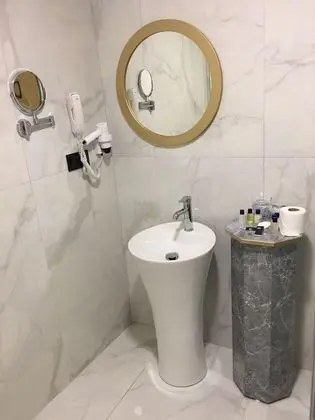 Economy Tek Büyük veya İki Ayrı Yataklı Oda, Balkon