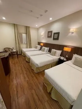 Deluxe Dört Kişilik Oda